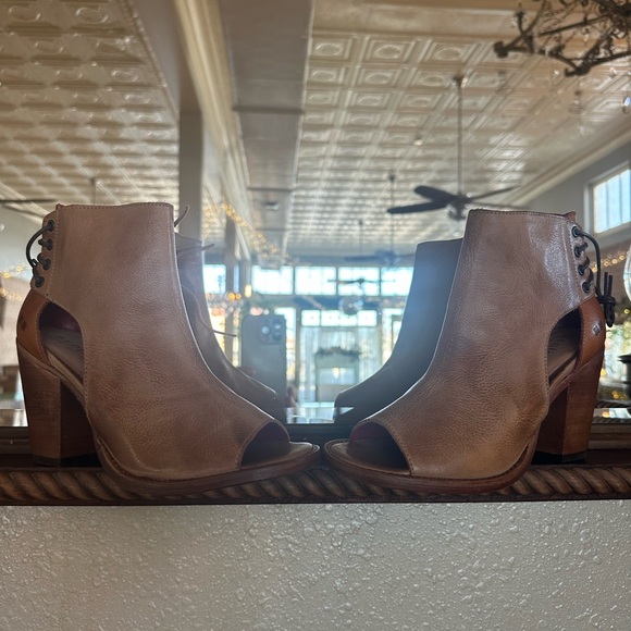 BED|STU Brown Leather Heeled Boots - Picture 3 of 3